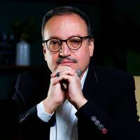 کامبیز زنوزی اصل